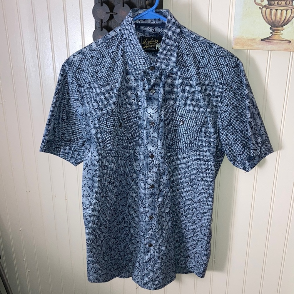 Brand: Duke’s Bark Size: M in Men Color: Blue/NavyBlue